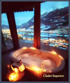 CHALET con JACUZZI VISTA MONTAGNE Aosta